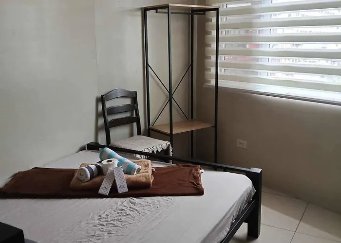 Apartment Serene Pasay Getaway - Entire For Rent Manila