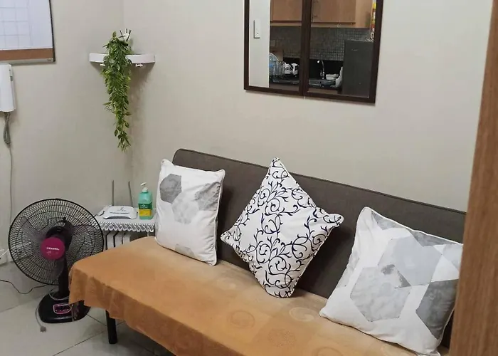 Serene Pasay Getaway - Entire For Rent Apartment Manila